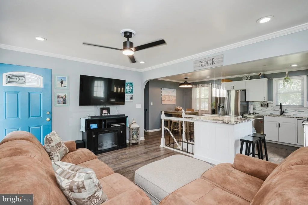Photo of 403 WEBB LANE