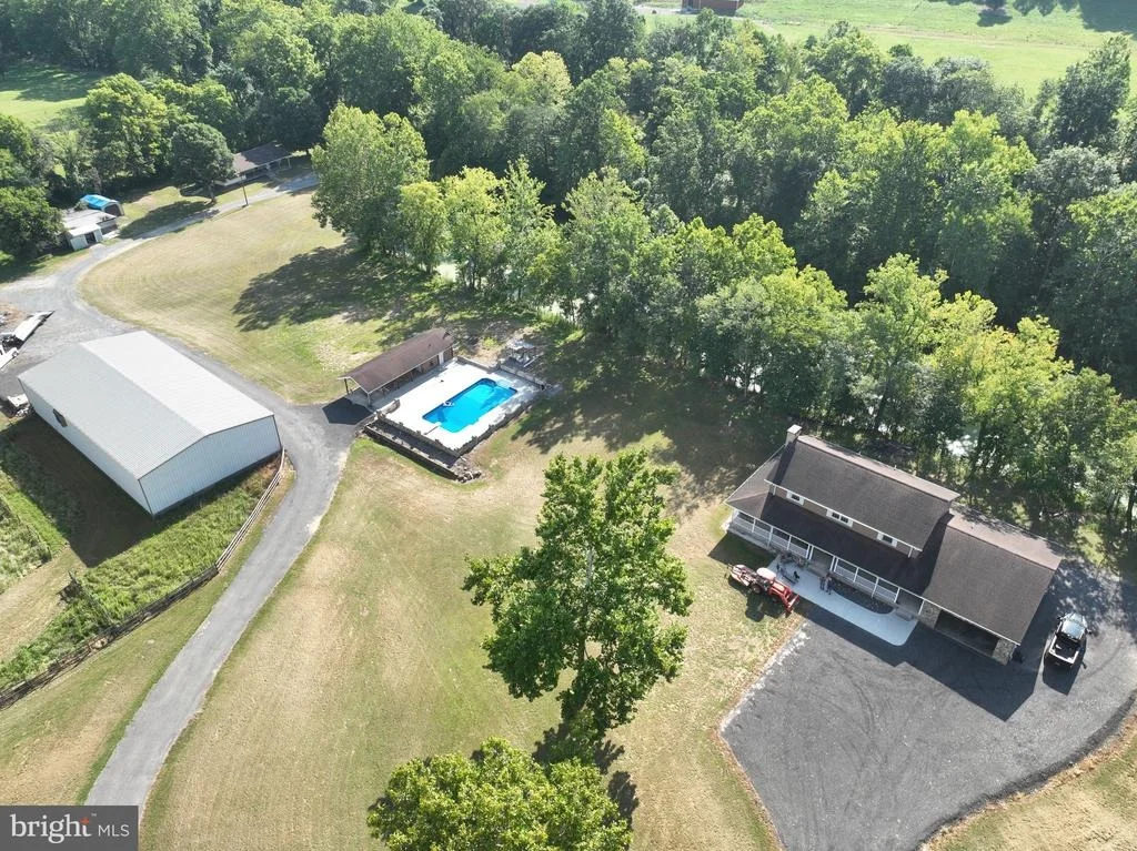 Photo of 13900 SCHELLSBURG ROAD