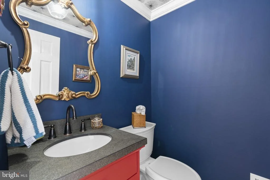 Photo of 384 EAGLE HILL ROAD