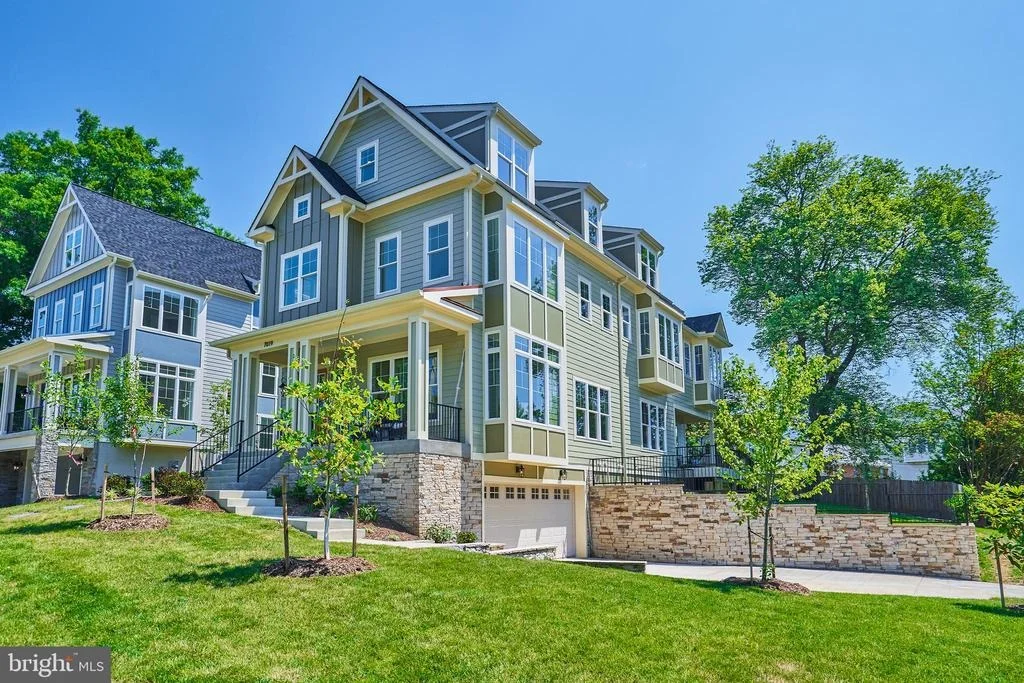 Photo of 7019 RIDGE DRIVE