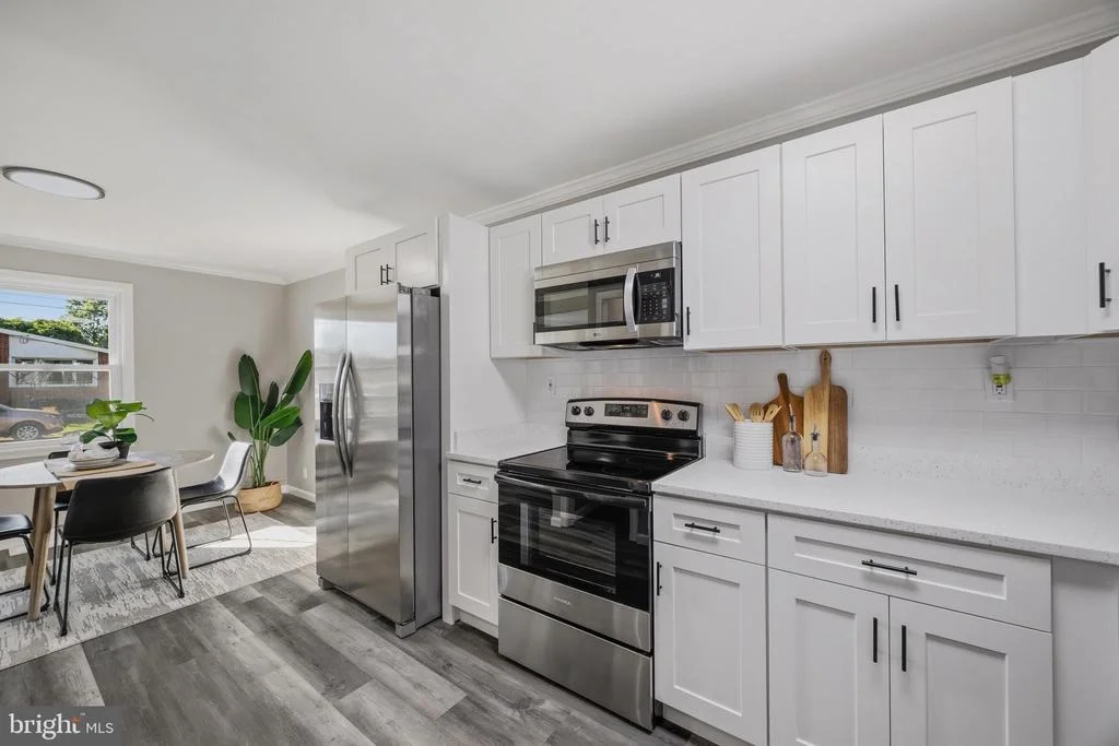 Photo of 183 KENWOOD ROAD