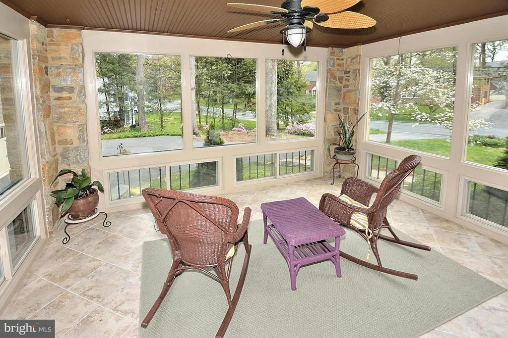 Photo of 1407 DALE DRIVE