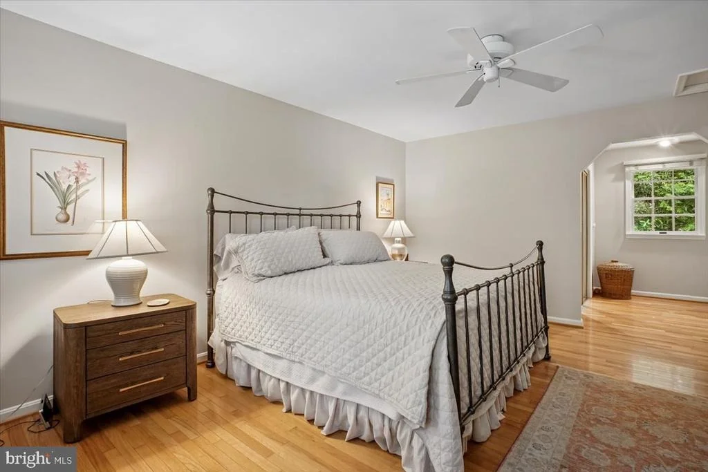 Photo of 4915 SHADOW VALLEY DRIVE