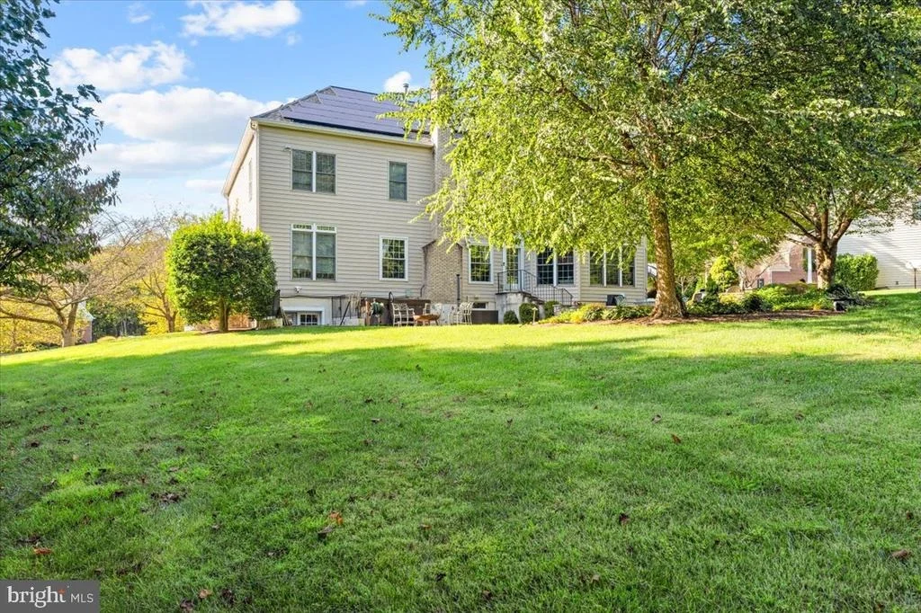Photo of 12827 DOE LANE