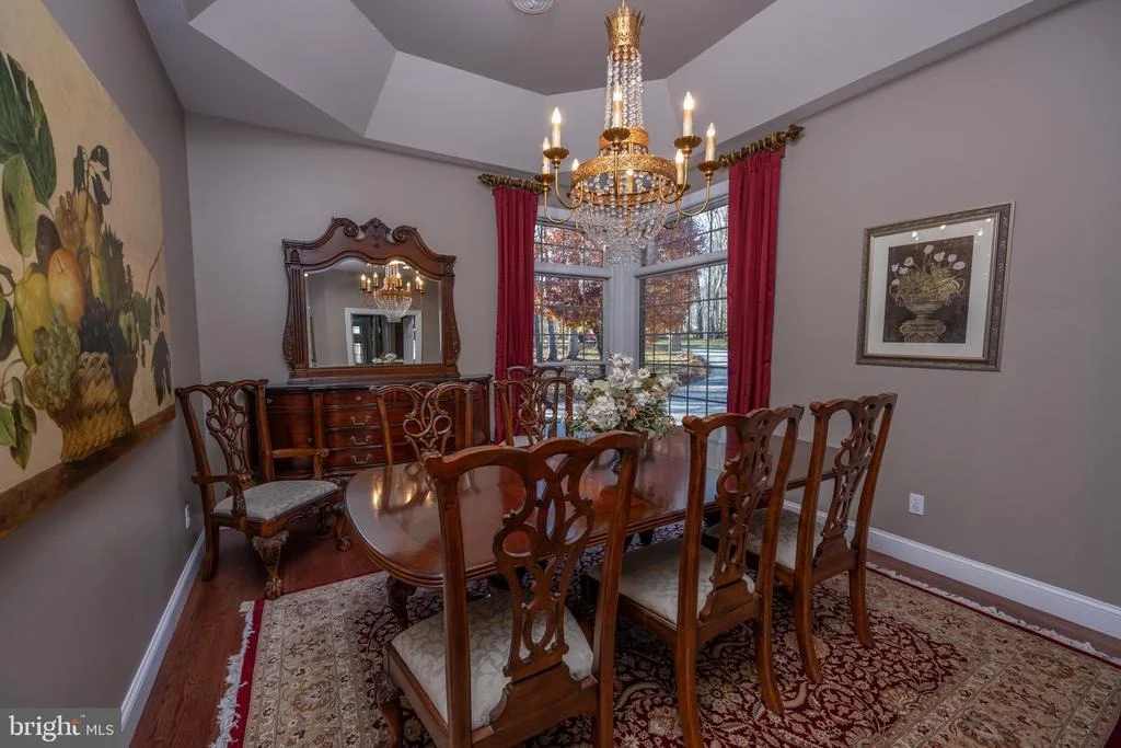 Photo of 1001 SUTTER LANE