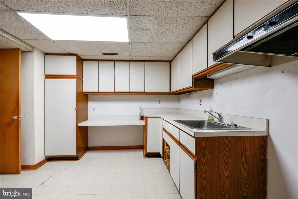 Photo of 6648 WIND RIDGE ROAD