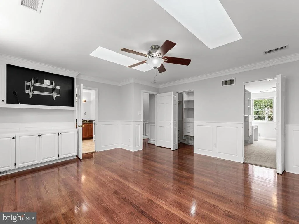 Photo of 3713 QUEEN MARY DRIVE