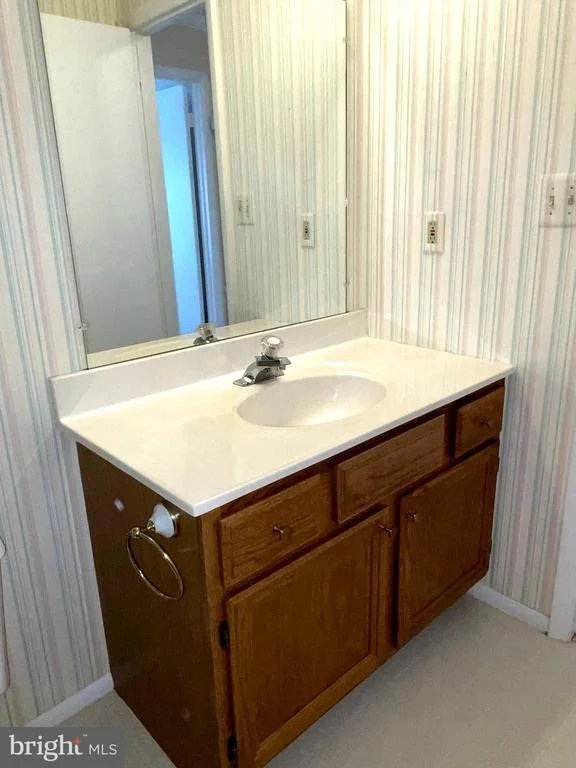 Photo of 5686 BARBERRY COURT