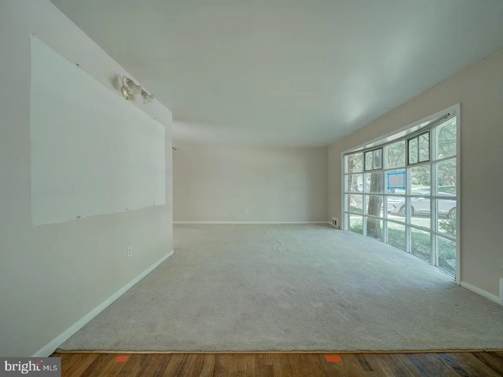 Photo of 12715 BARBARA ROAD