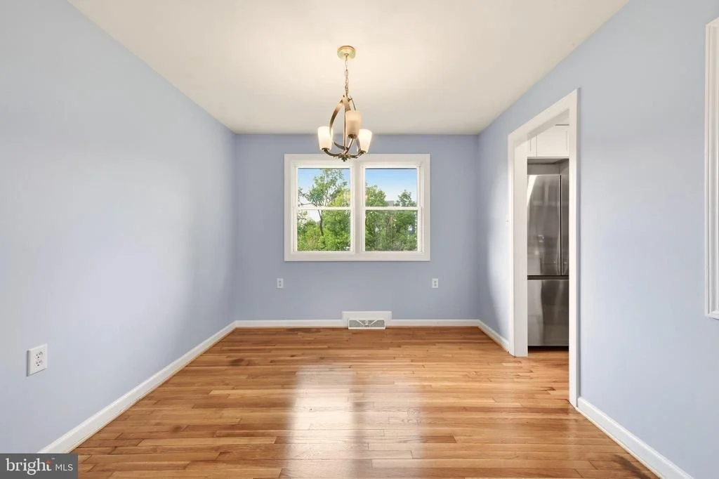 Photo of 124 DINKLE DRIVE