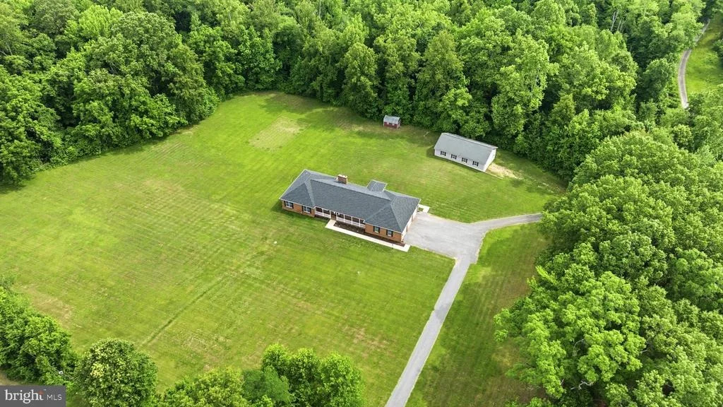 Photo of 4570 HAWTHORNE ROAD