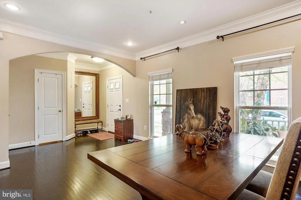 Photo of 23621 SUGAR VIEW DRIVE