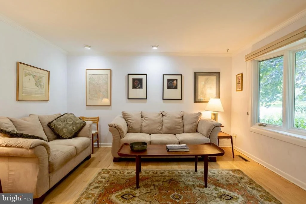 Photo of 2400 SUGARCONE ROAD