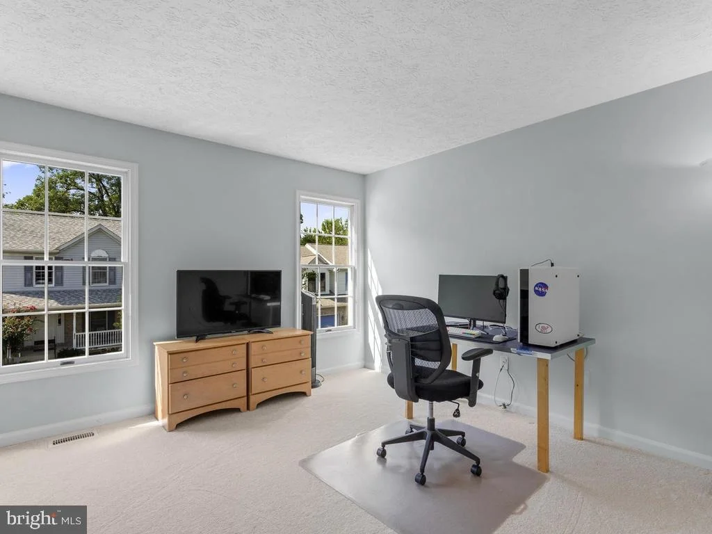 Photo of 6477 MEADOWRIDGE ROAD
