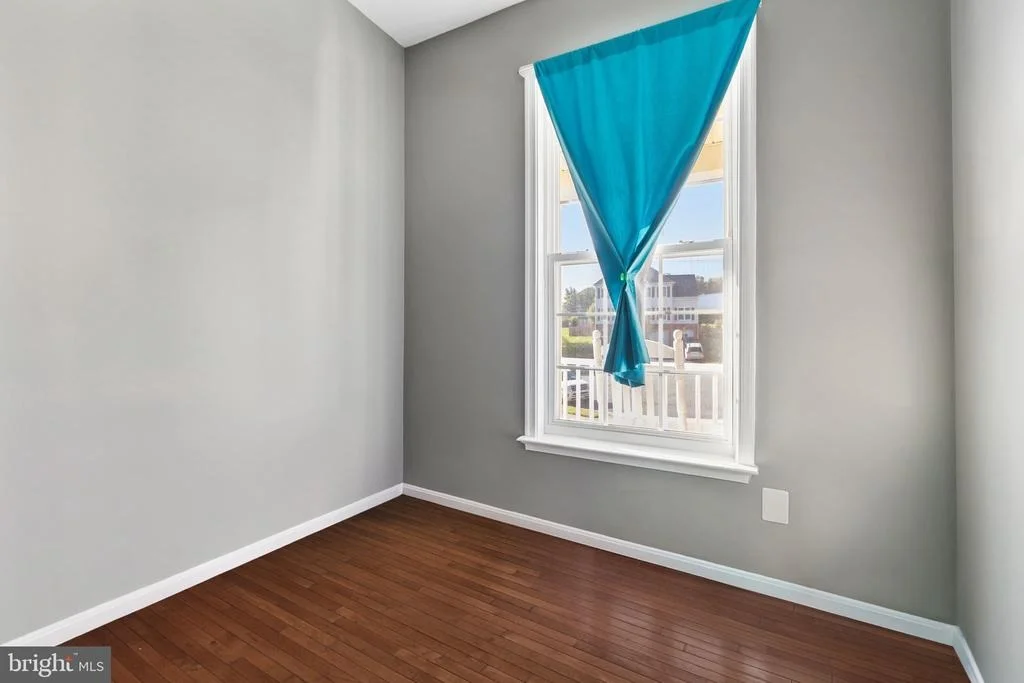 Photo of 17609 OVERLOOK ROAD