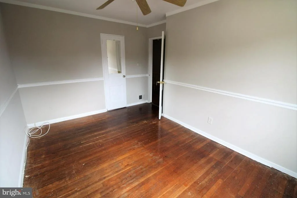 Photo of 11804 VALLEYWOOD DRIVE