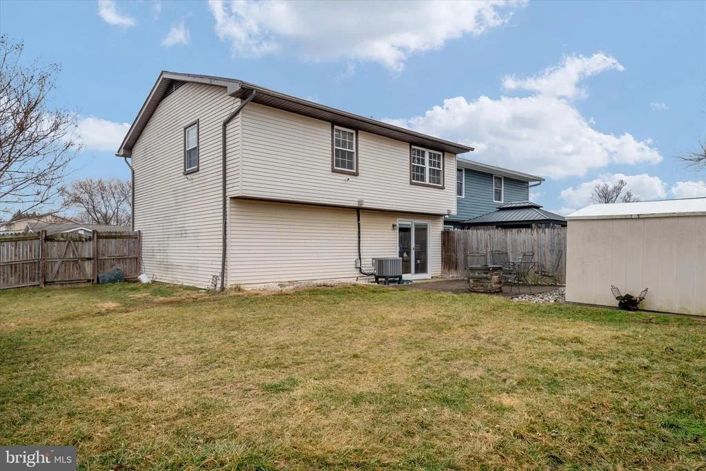 Photo of 2505 SYMPHONY LANE
