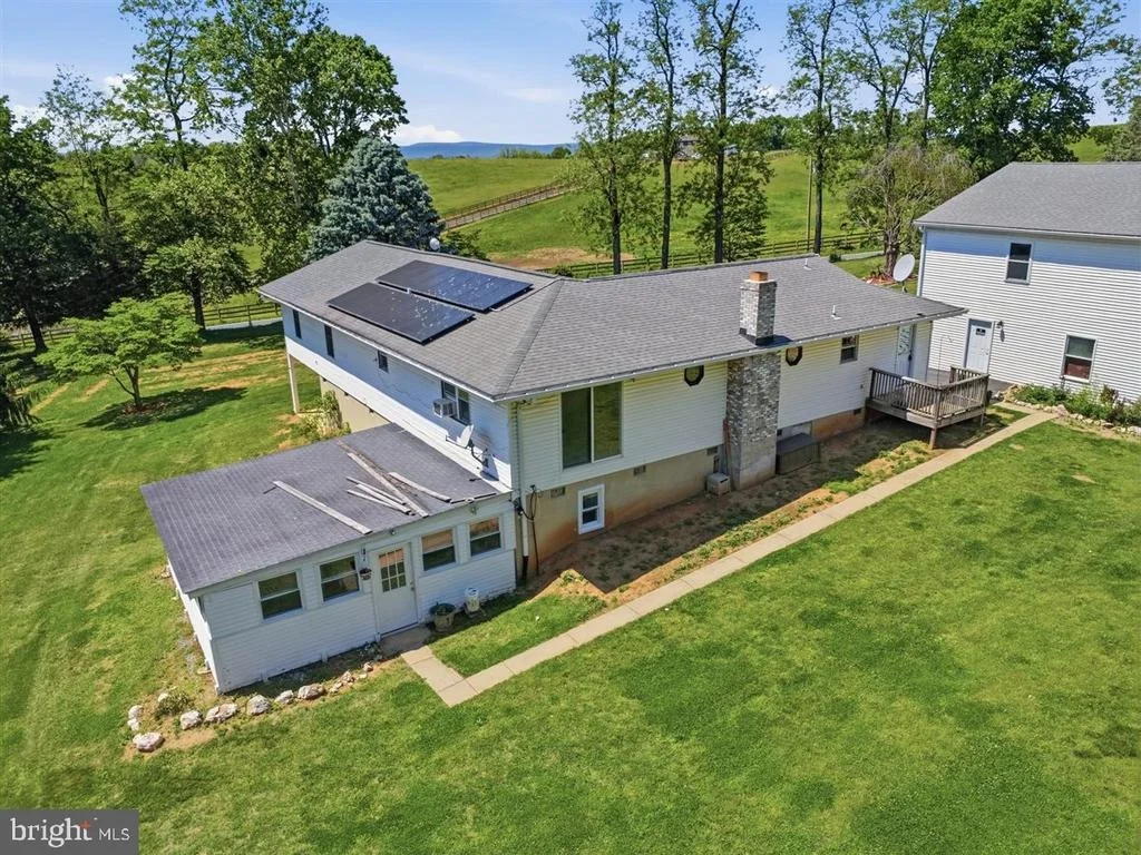 Photo of 2915 FRY ROAD
