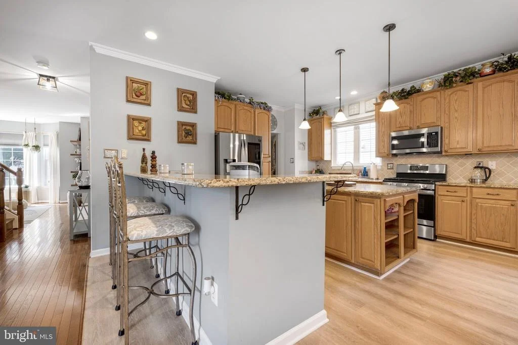 Photo of 9693 ROYAL CREST CIR