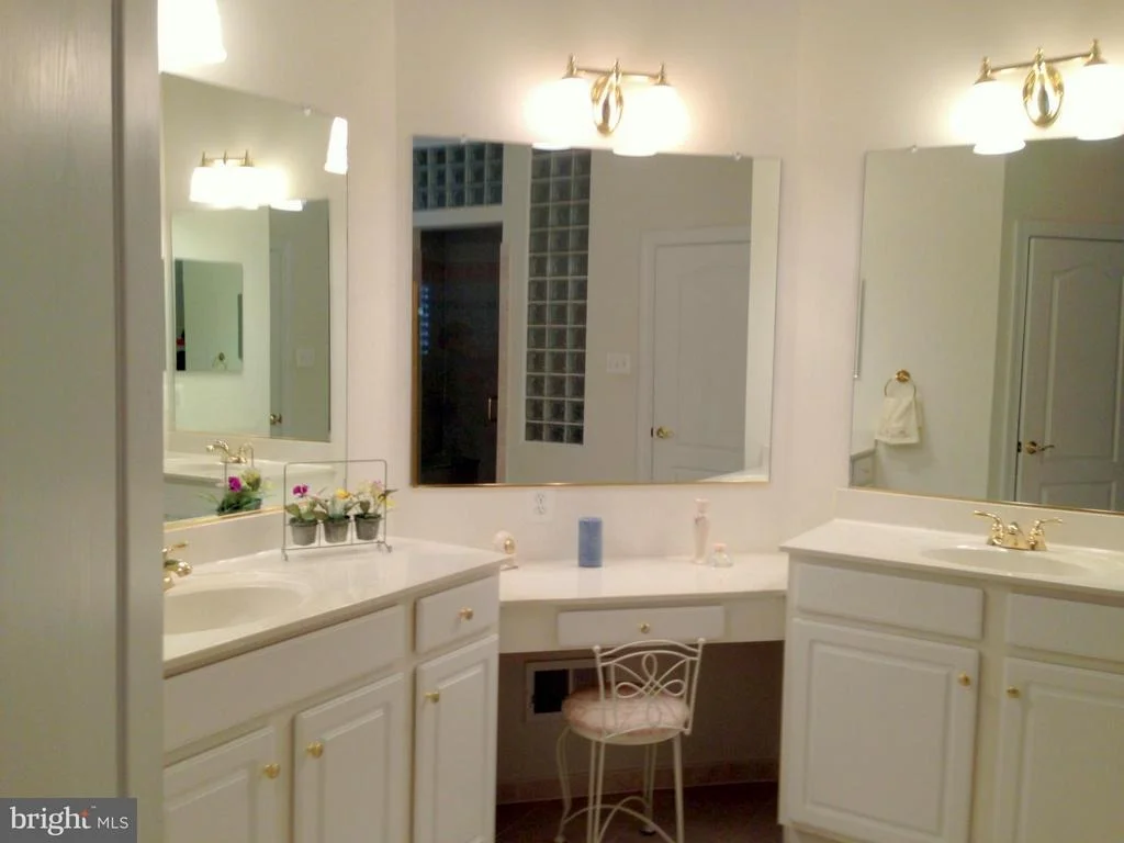 Photo of 3734 GLEN EAGLES DRIVE