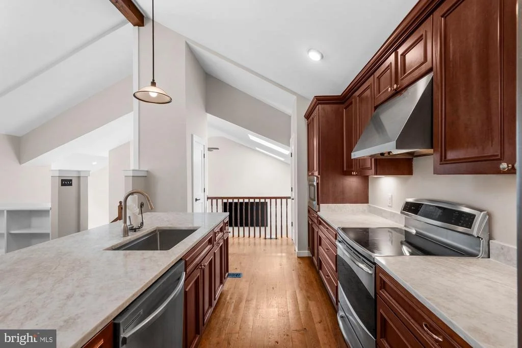 Photo of 1316 ALPS DRIVE