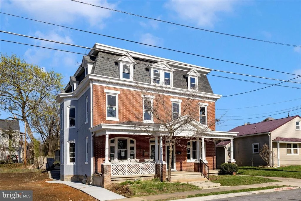 Photo of 519 SUMMIT AVENUE
