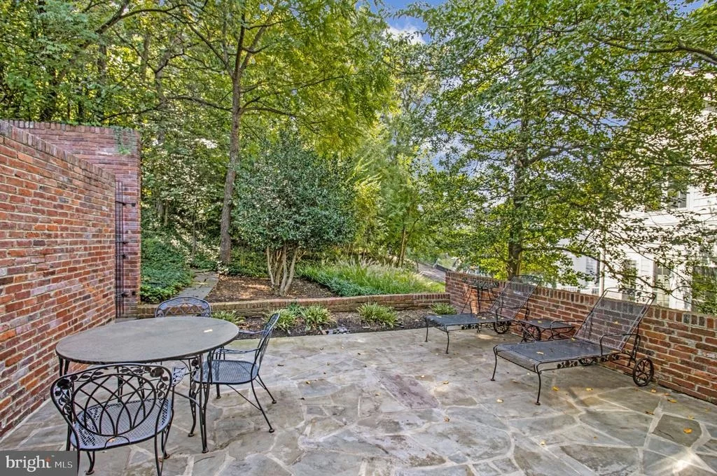Photo of 1753 ARMY NAVY DRIVE