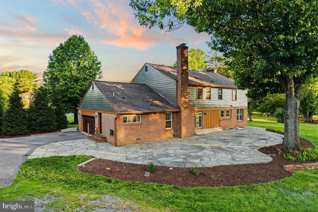 Photo of 8701 LOCHAVEN DRIVE