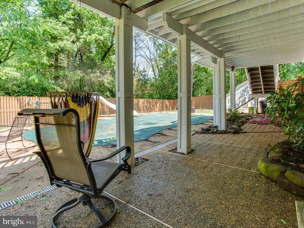 Photo of 9906 GREENVIEW LANE