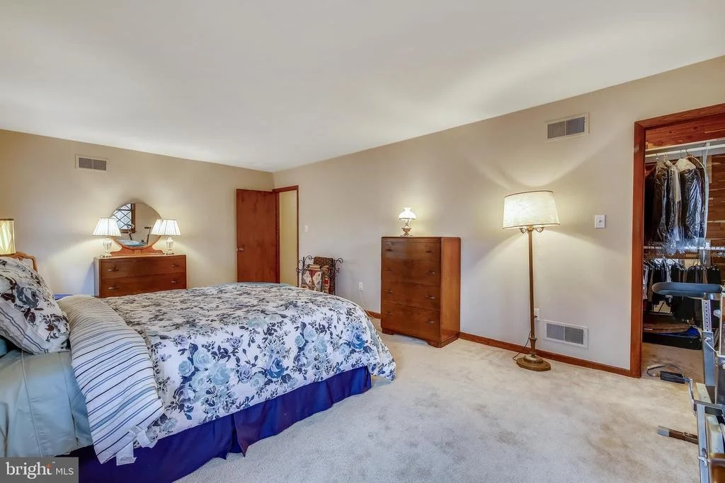 Photo of 8015 GOODHURST DRIVE