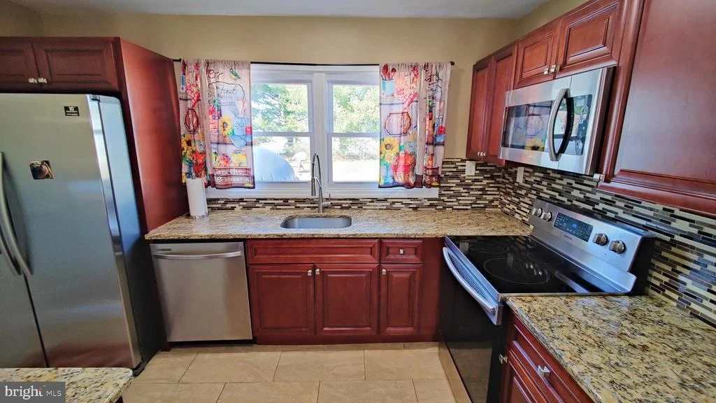 Photo of 146 GLENVIEW LANE
