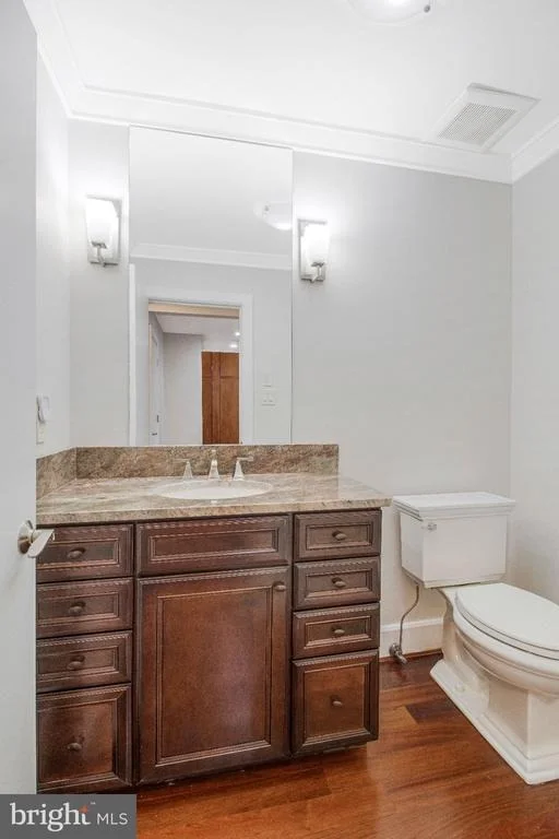 Photo of 1753 ARMY NAVY DRIVE
