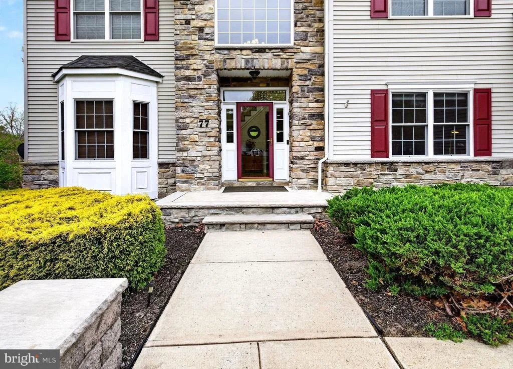 Photo of 77 HEMLOCK DRIVE