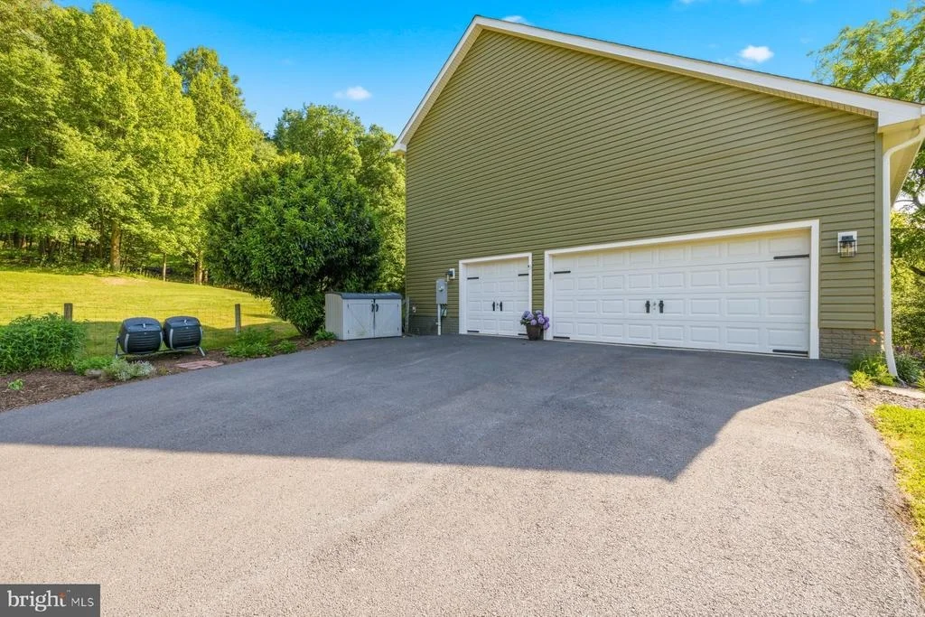 Photo of 11223 DUBLIN ROAD