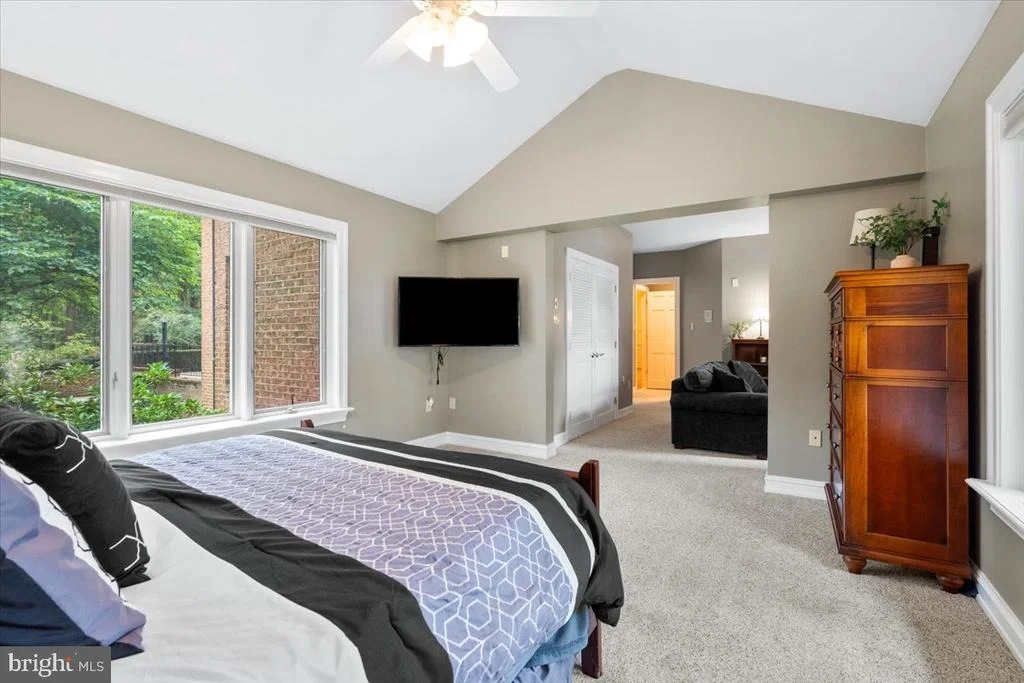 Photo of 5948 WHITE FLINT DRIVE