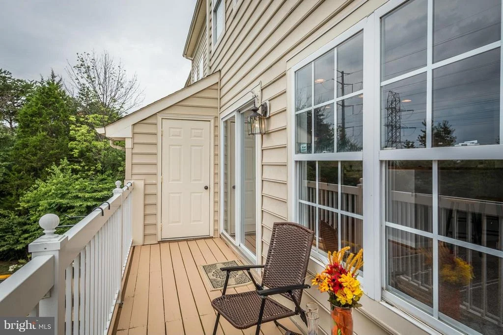 Photo of Unit 2128 at 1908 CRESCENT PARK DRIVE