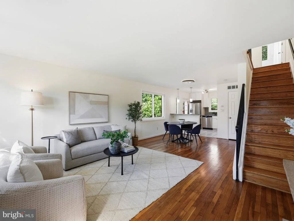 Photo of 31 GARDEN DRIVE