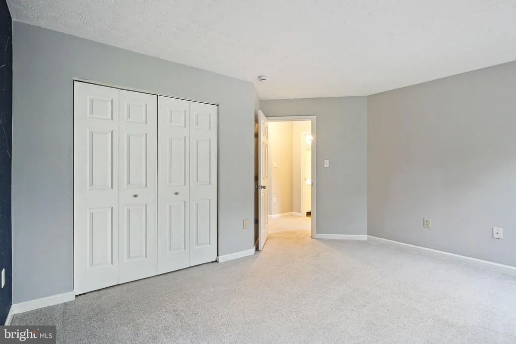 Photo of 322 TIMBERBROOK COURT