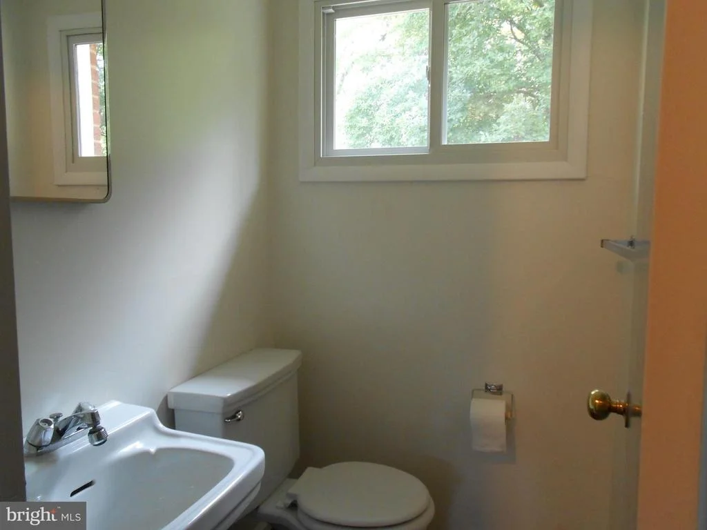 Photo of 3526 OLYMPIC STREET