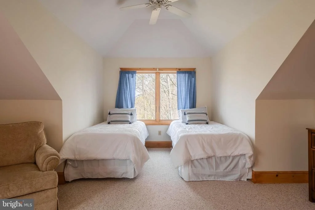 Photo of 128 BRIDGEVIEW LANE