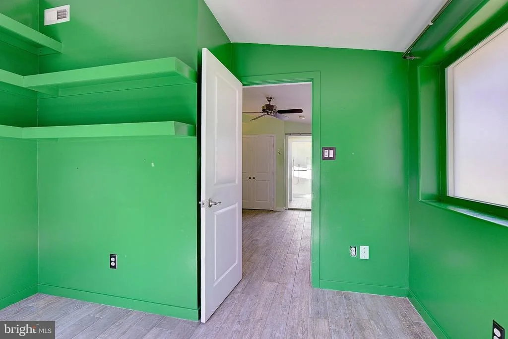 Photo of 1729 SHORE DRIVE