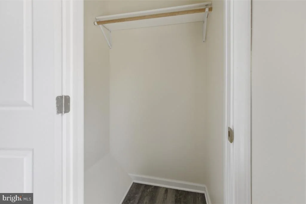 Photo of 24823 CUTSAIL DRIVE