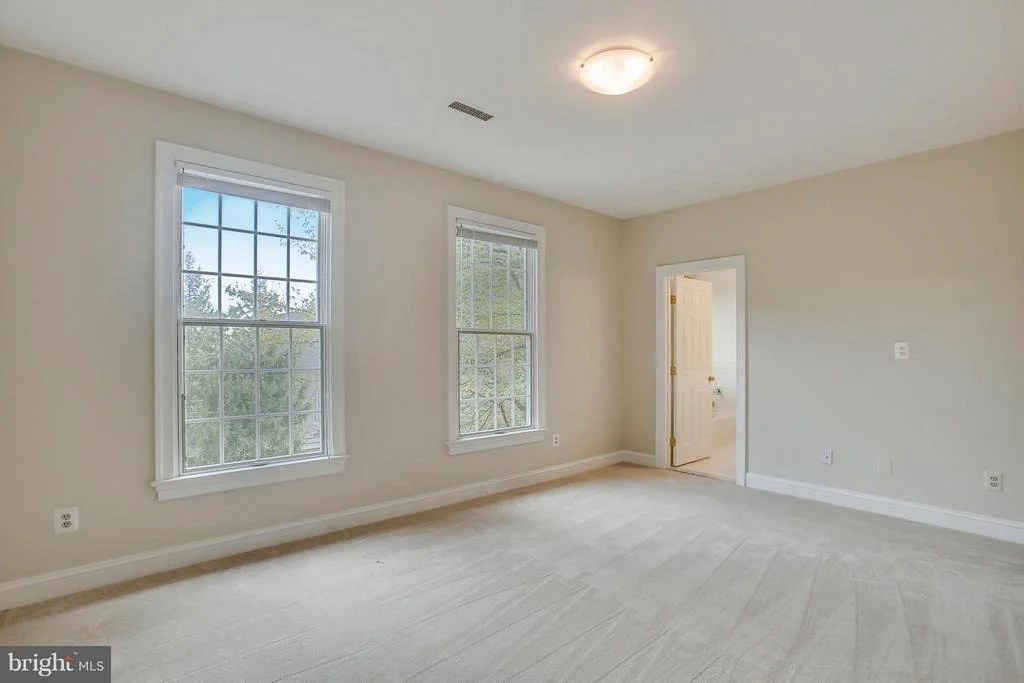 Photo of 8033 COBBLE CREEK CIRCLE