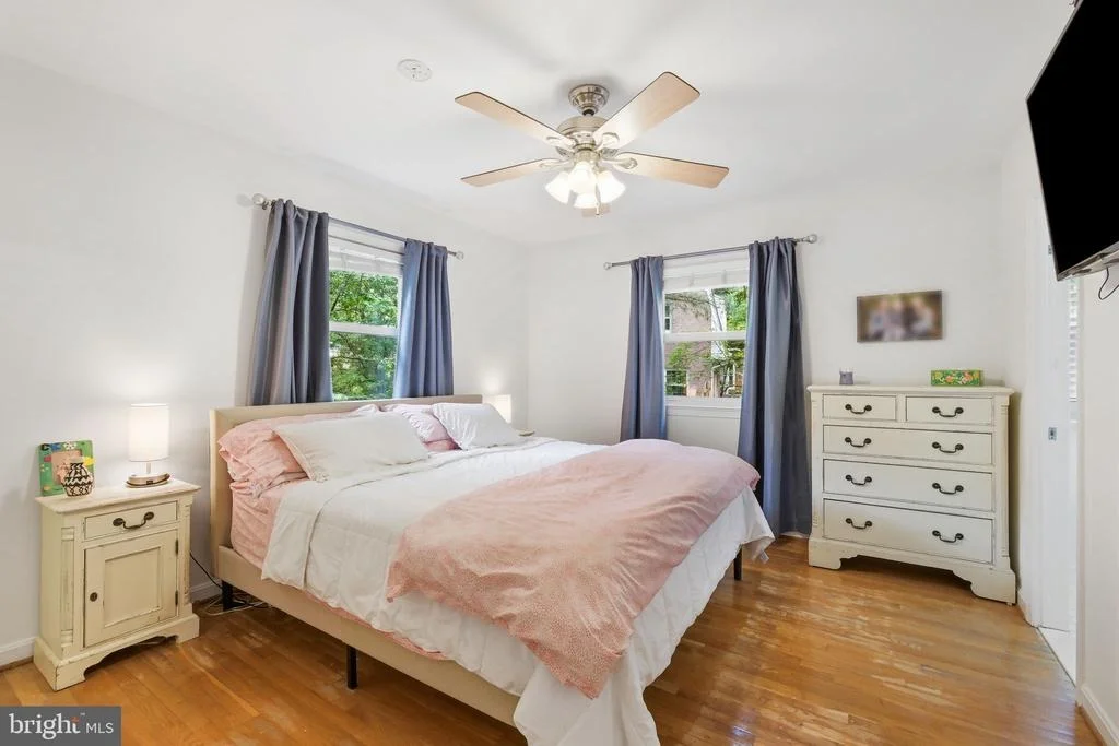 Photo of 2295 DUNSTER LANE