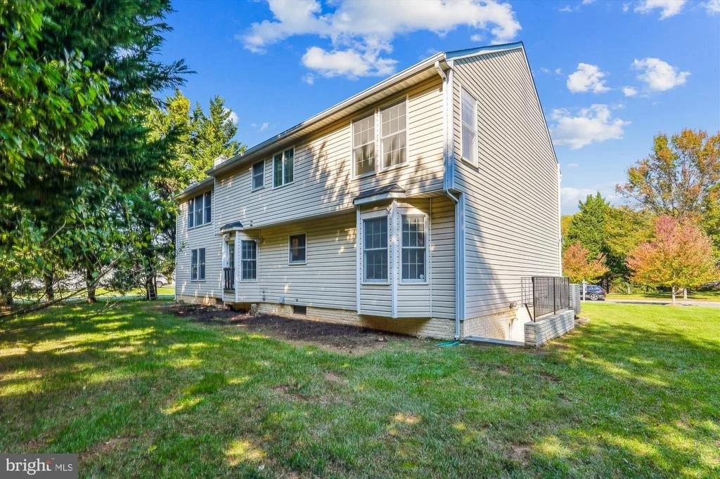 Photo of 8239 SPRING BRANCH COURT
