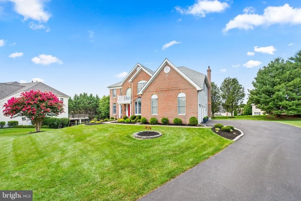 Photo of 16404 DANFORTH COURT