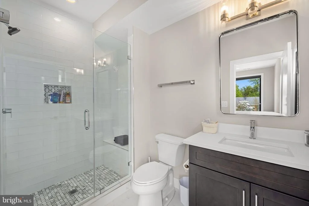 Photo of 6933 ESPEY LANE