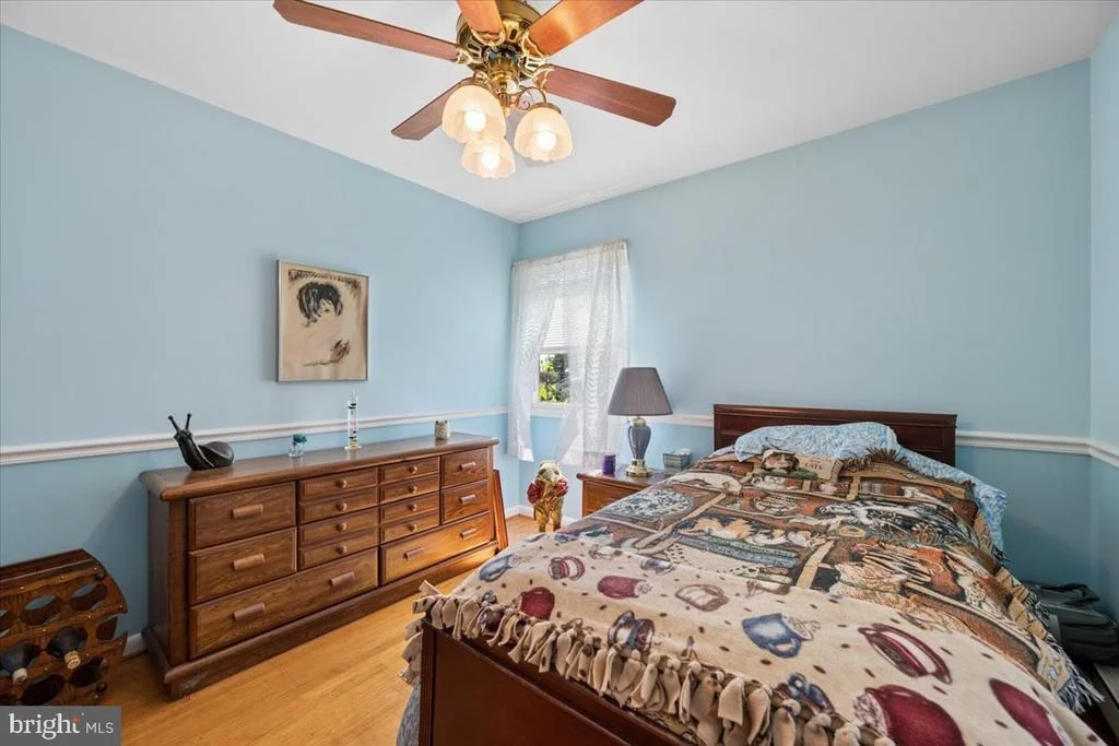 Photo of 5601 CALVERT DRIVE