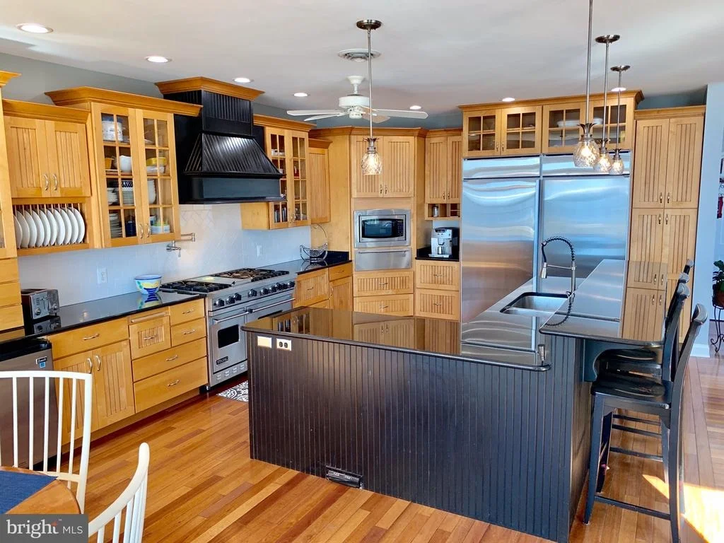 Photo of 3539 BAY DRIVE