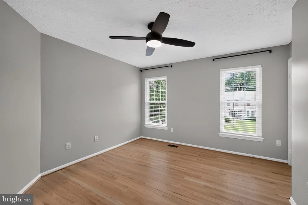 Photo of 5630 ROUNDTREE LANE